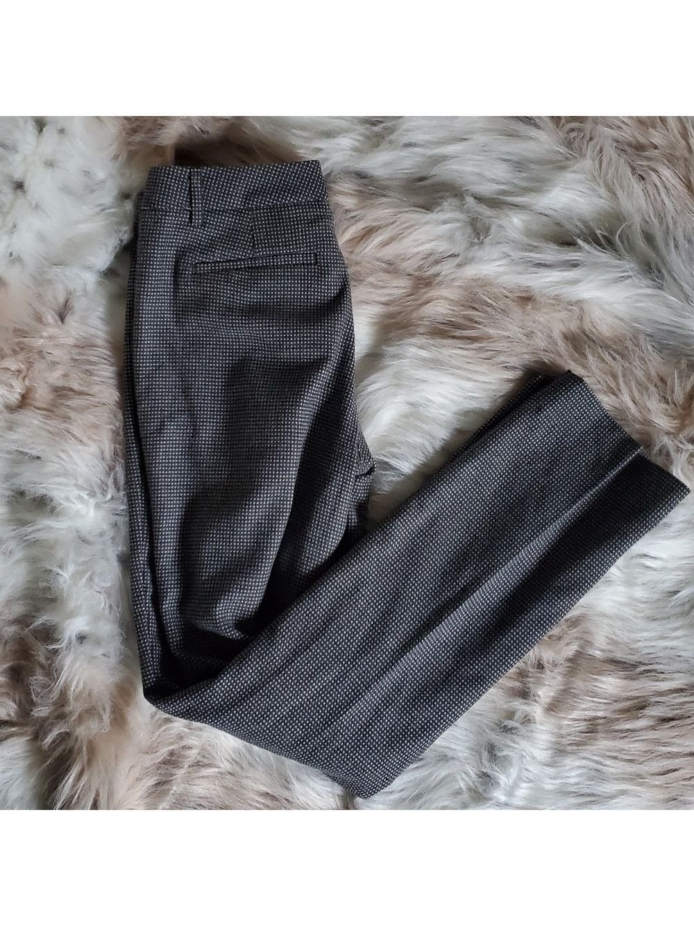 Banana Republic Black White Polka Dot Wool Dress Pant